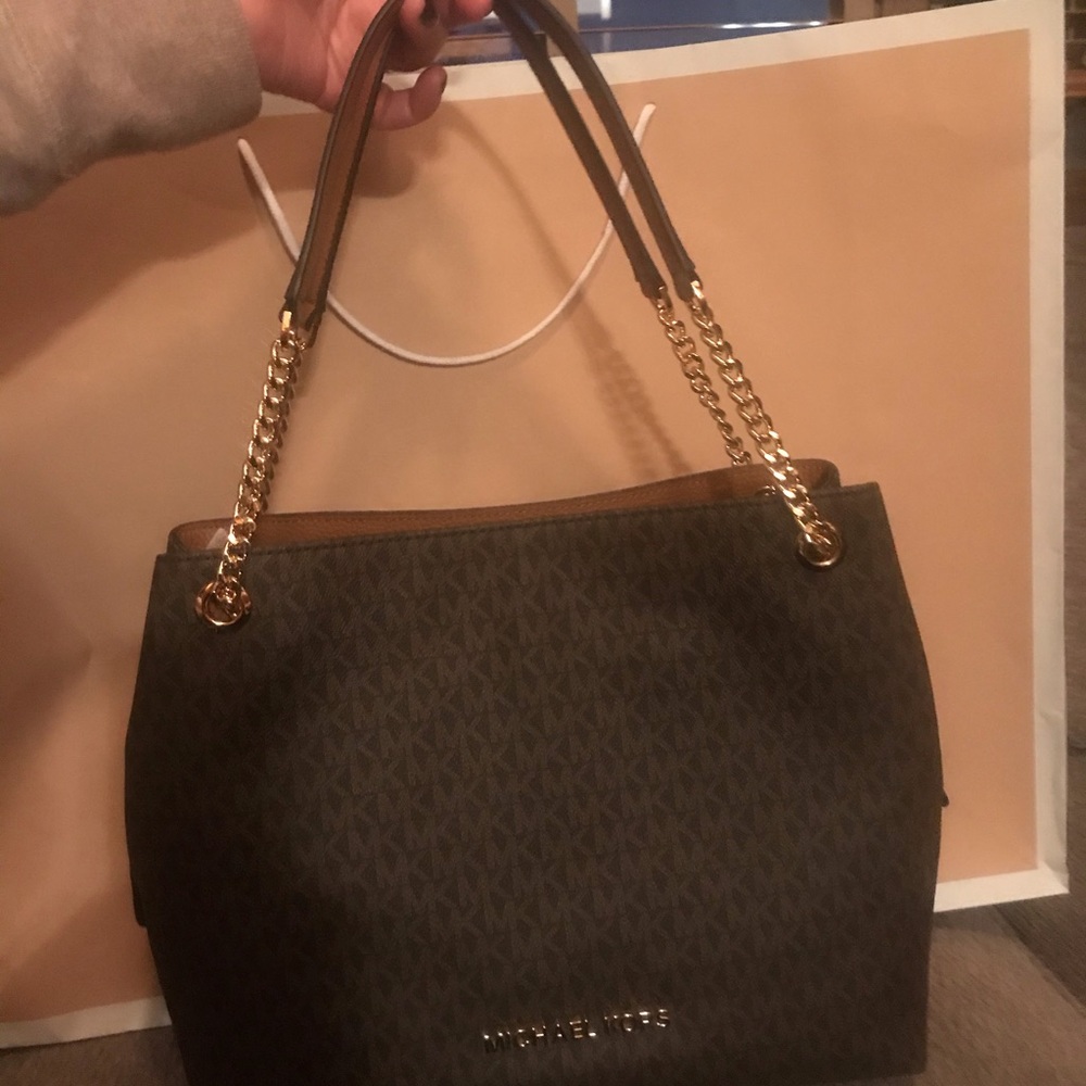 Women’s Michael kors bag